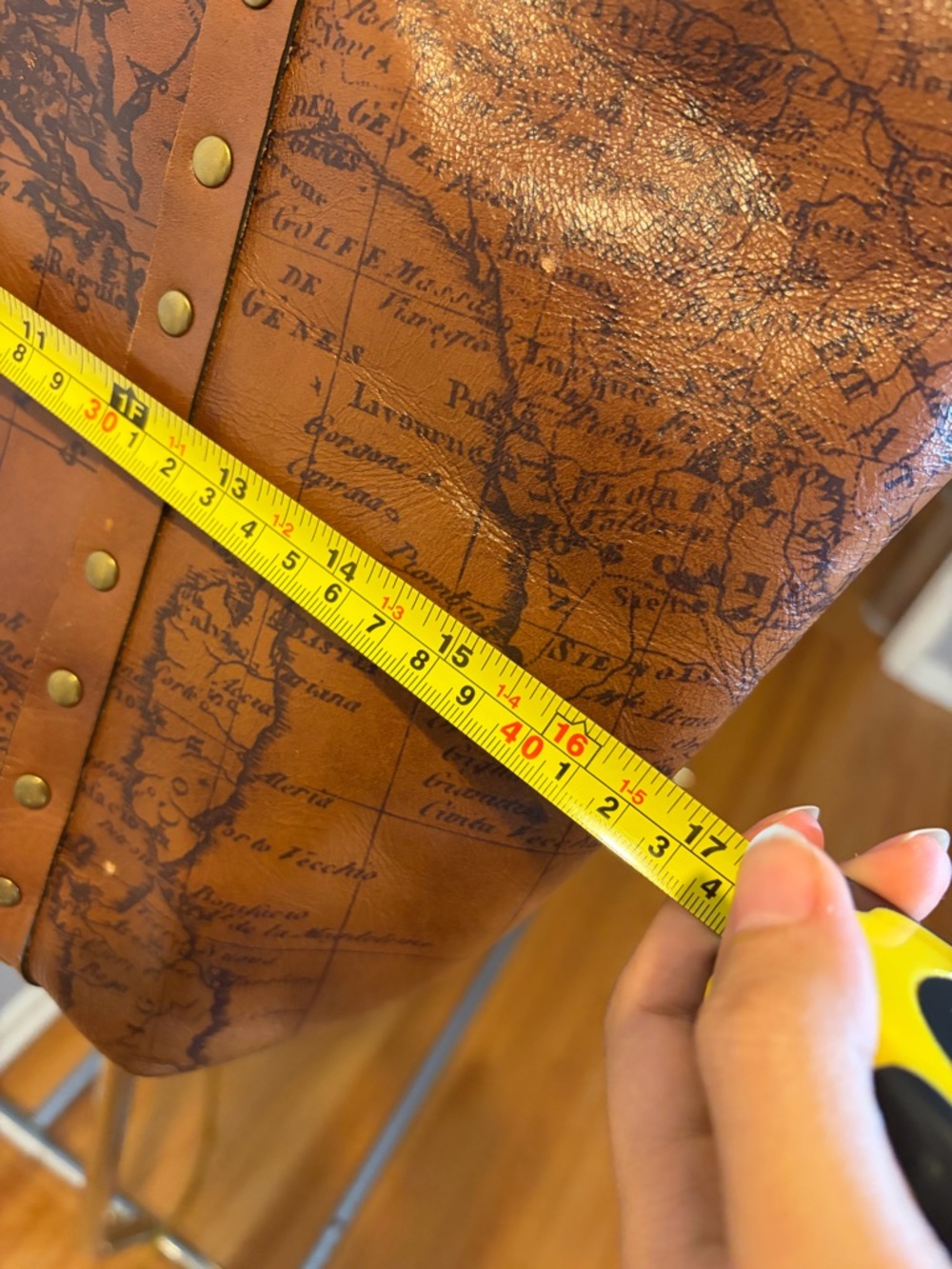 Large EUC Patricia Nash Tan Leather Map-Print Studded Tote - Picture 8 of 10